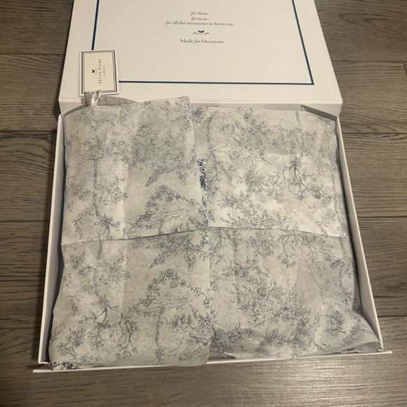 Petite Plume The Basics Maternity PJ Pajama / Lounge Set — Light Heather Grey - Picture 4 of 4